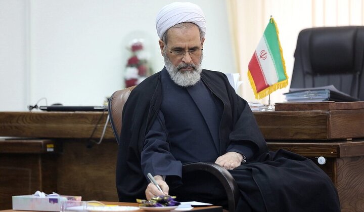تقدیر مدیر حوزه‌های علمیه از فتوای تاریخی آیات مکارم شیرازی و نوری همدانی