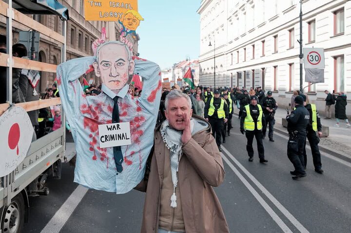 تظاهرات همبستگی با مردم فلسطین در ورشو