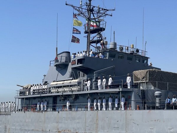 کۆپاپۆرە سەربازییەکانی ئێران گەڕانەوە کۆپاپۆرە سەربازییەکانی ئێران گەڕانەوە