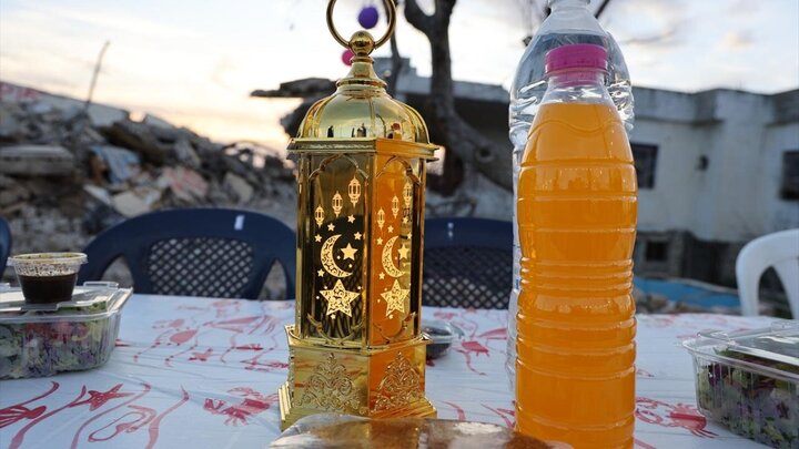 تقرير مصور/ افطار جماعي بين الأنقاض في بلدة كفر شوبا اللبنانية