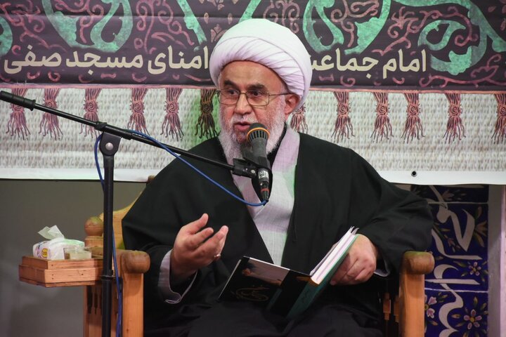 آیت‌الله رمضانی: اخلاص دروازه خوشبختی انسان است