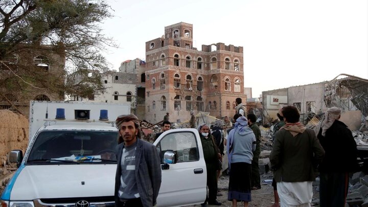 حملات هوایی آمریکا به یمن