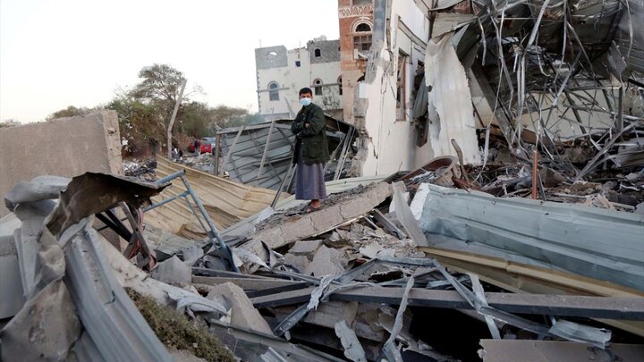 حملات هوایی آمریکا به یمن