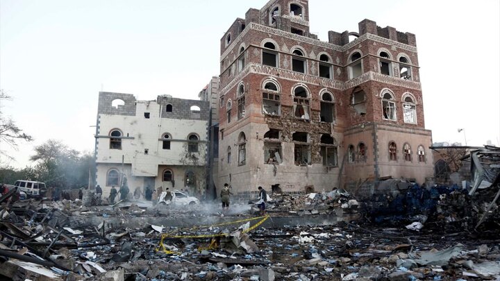 حملات هوایی آمریکا به یمن