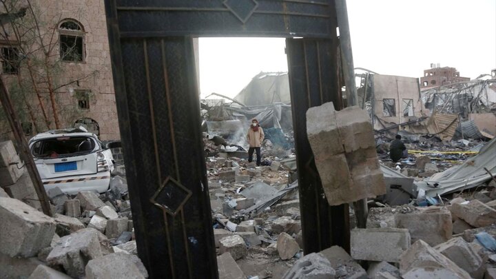 حملات هوایی آمریکا به یمن