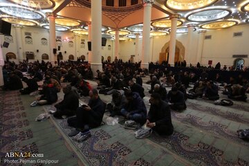 Majelis Menghidupkan Malam ke-21 Ramadan di Kota Isfahan