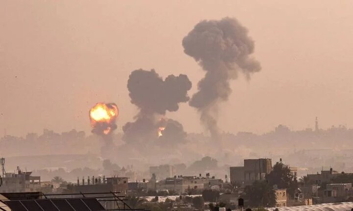 جيش الاحتلال الإسرائيلي يواصل قصف مواقع في سوريا