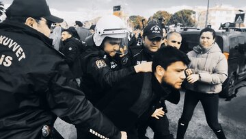 Türkische Polizei geht weiter gegen Unterstützer des inhaftierten Istanbuler Bürgermeisters Ekrem Imamoglu vor