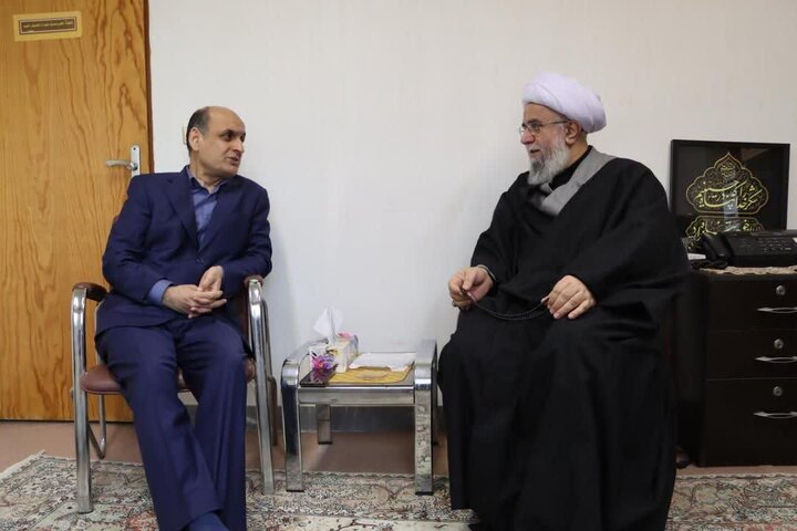 دیدار استاندار گیلان با آیت‌الله رمضانی