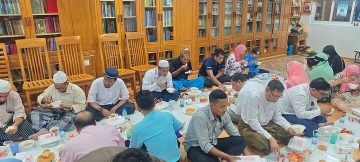 ဒေါက်တာစိုးမြင့်အောင် နှင့် ရူဘီနားကာဒရီ နေအိမ်တွင် မောင်လာအလီ (အ.စ) ၏ ရှဟာဒသ် ကိုအောက်မေ့ပြီး စုပေါင်း ဝါဖြေပွဲပြုလုပ်  ။ ။ Photos