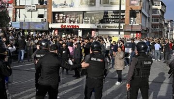 Ji ber çalakiyên protestoyî li Stenbolê 64 kes hatin girtin