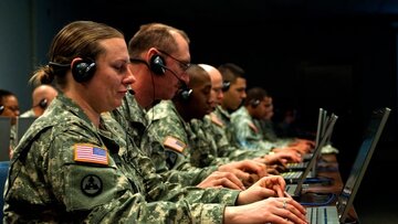 Cina: "Le agenzie di intelligence statunitensi ampiamente attivate per intercettare e rubare dati di utenti nel mondo"