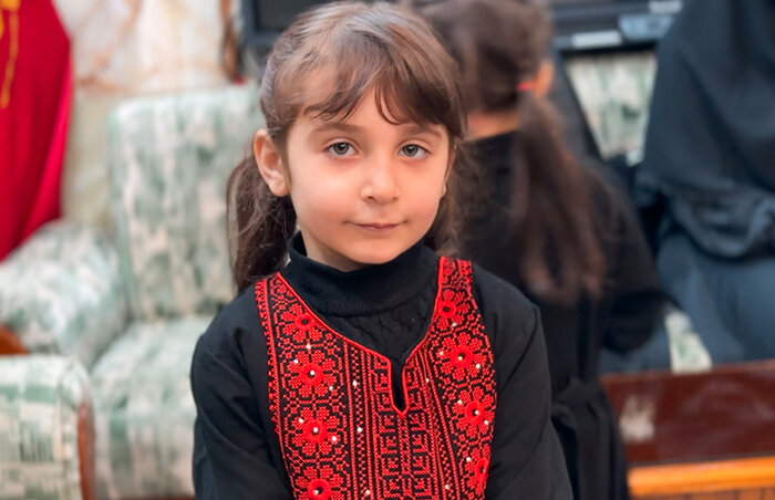 عائلات فلسطينية جاءت من غزة تزور الإمام الحسين(ع) وتطلب لقاء المرجع الأعلى السيد "السيستاني+(صور)