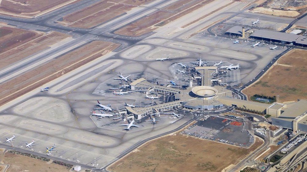 Jemen gađao izraelski aerodrom Ben Gurion, američki nosač aviona