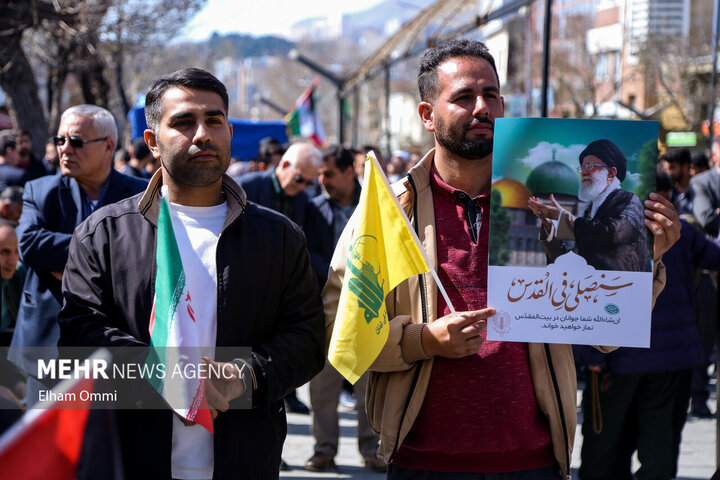 Li Senendecê meşa Roja Qudsê ya