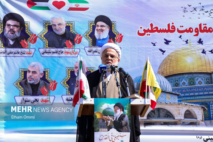 Li Senendecê meşa Roja Qudsê ya