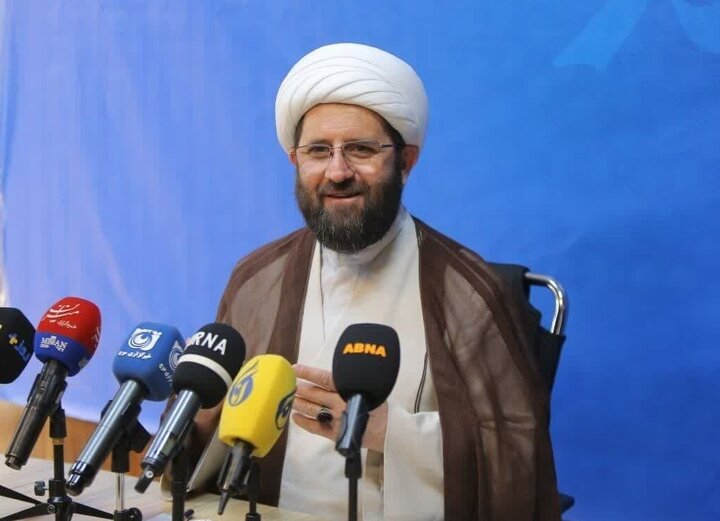 اقامه نماز عید فطر رأس ساعت ۸ صبح به امامت رهبر انقلاب/ تاکید به حضور خانوادگی و همراه داشتن مهر و سجاده