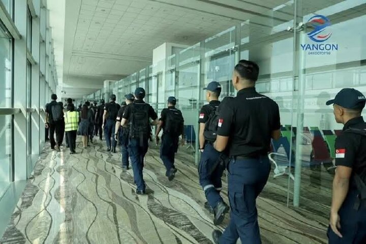 စင်ကာပူမှ အထူးလေ့ကျင့်ထားသော ကယ်ဆယ်ရေးအဖွဲ့ ၈၀ ဦး စင်္ကာပူ မှ ရန်ကုန် သို့ ရောက်ရှိ ။ ။ Photos