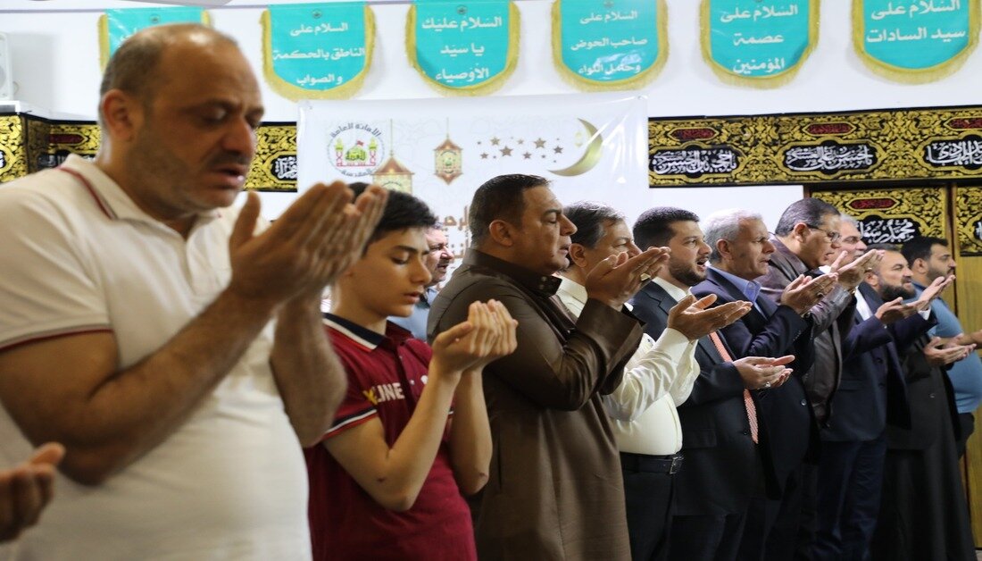 العتبة الحسينية تقيم صلاة عيد الفطر المبارك في كردستان العراق وتدعو الى التعايش السلمي