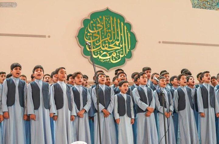 تقرير مصور/ مشاركة أكثر من 80 طالبا في لقاء قرآنية لتقديم تلاوات متميزة لآيات الكتاب الكريم بحرم امير المؤمنين(ع)