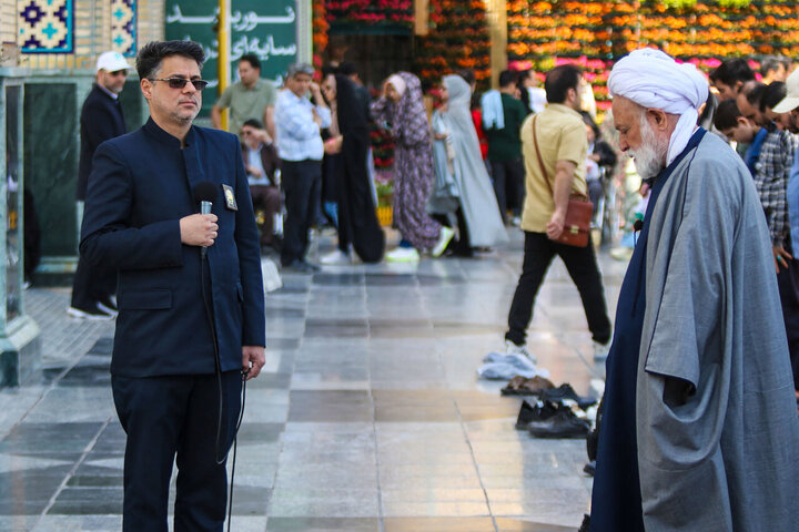 تقرير مصور/ تقديم الخدمات للزوار أثناء زيارتهم للإمام الرضا (ع) بمدينة مشهد