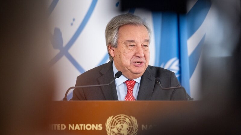 Einsatz von Hunger als Kriegswaffe und Untertätigkeit westlicher Länder gegenüber Israels Verbrechen; Guterres protestiert gegen Vertreibungspolitik