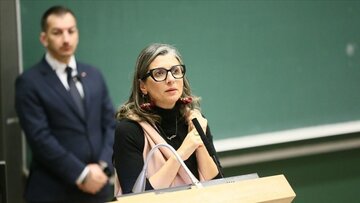 Dalla sfida sulla vasta lobby israeliana al ricevimento del Premio per la Pace dall'Iran; uno sguardo alle attività di Francesca Albanese