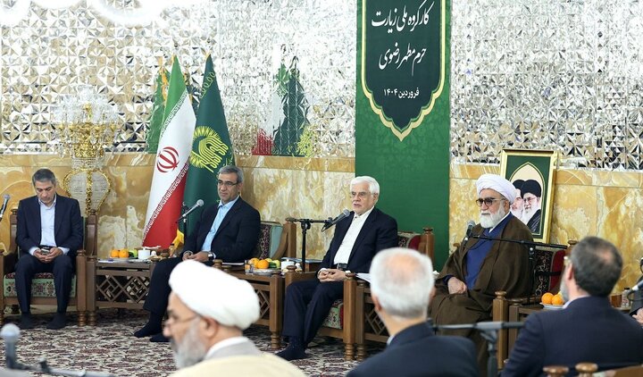 تشکیل کارگروه ملی زیارت با حضور نمایندگان حرم‌های اهل‌بیت(ع) در مشهد مقدس