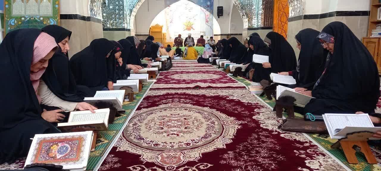 هنر گروه جهادی نسیم وصال قم در زمینه تبلیغ در طبیعت + تصاویر