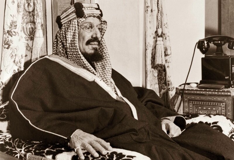 قبرستان بقیع چگونه و توسط چه کسانی محاصره و تخریب شد؟