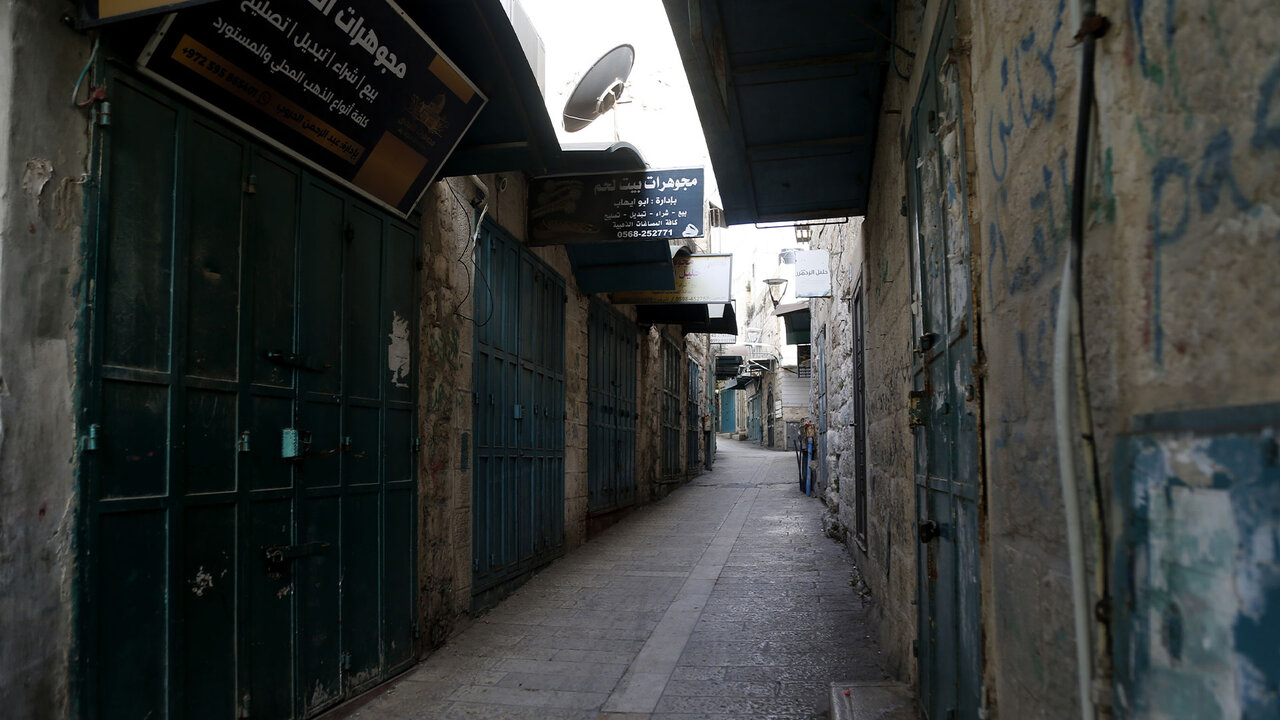 اعتصاب سراسری مردم کرانه باختری در اعتراض به نسلکشی در غزه + تصاویر