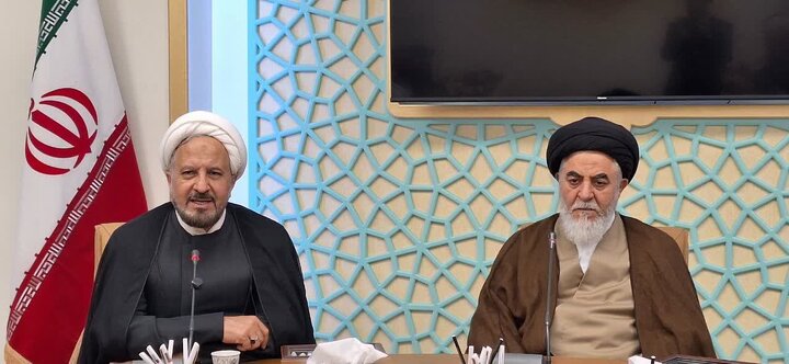 ملانوری: برگزاری جشن های ویژه دهه کرامت یک حرکت مردمی است/ محوریت آستان مقدس حضرت معصومه(س) در بزرگداشت روز دختر