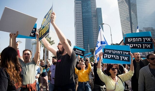 نحو 8,300 من العاملين في "الهايتك" غادروا "إسرائيل" في أقل من عام