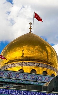 ویدیو | پرچم‌های حرم حضرت زینب(س)، دوباره برافراشته شد