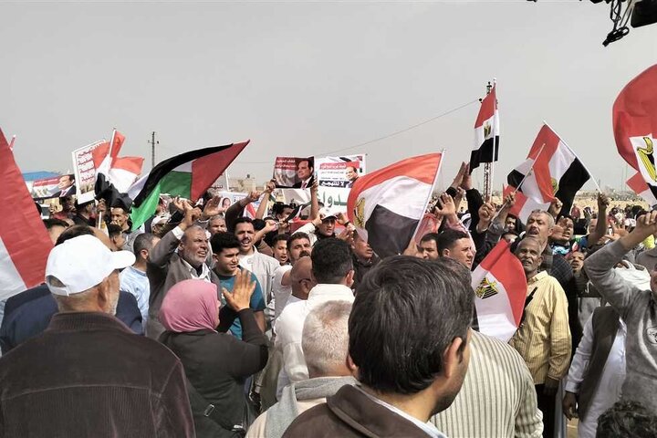 تقرير مصور/ مظاهرات حاشدة بالعريش المصرية تندد بجرائم الكيان الصهيوني بحق الفلسطينيين