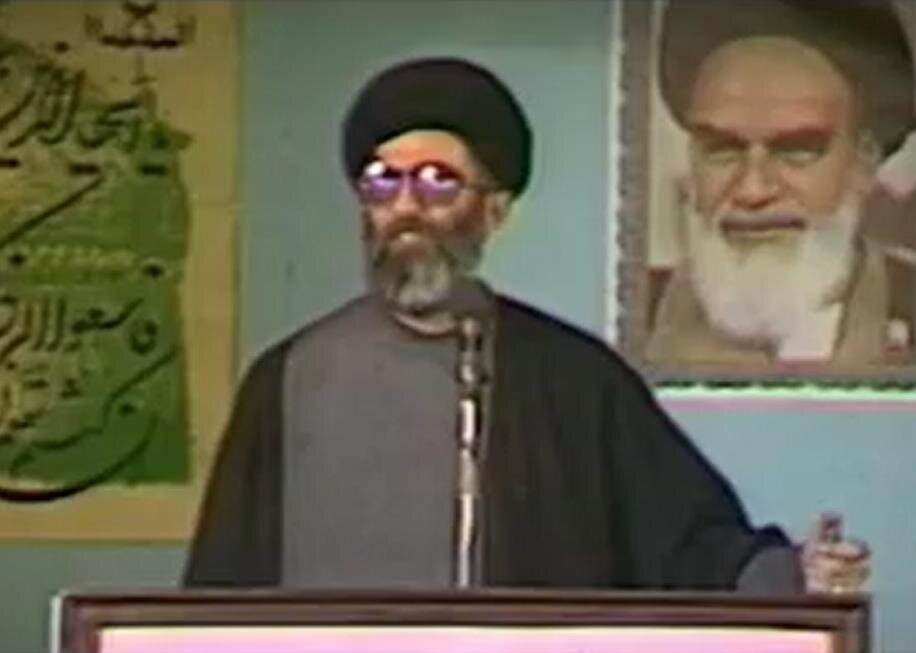 فیدیو | النابغة العلمية والروح الثورية..كلمات قائد الثورة الاسلامية بحق الشهيد الصدر(ره)