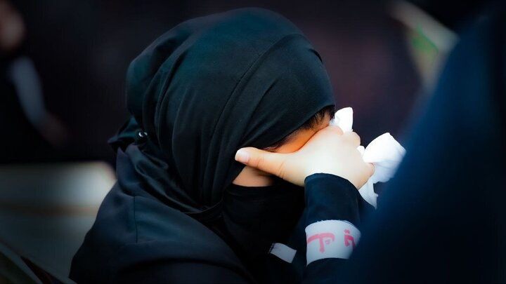 Photos: Iraqi women's mourning ceremony on occasion of anniversary of destruction of Jannat al-Baqi Cemetery