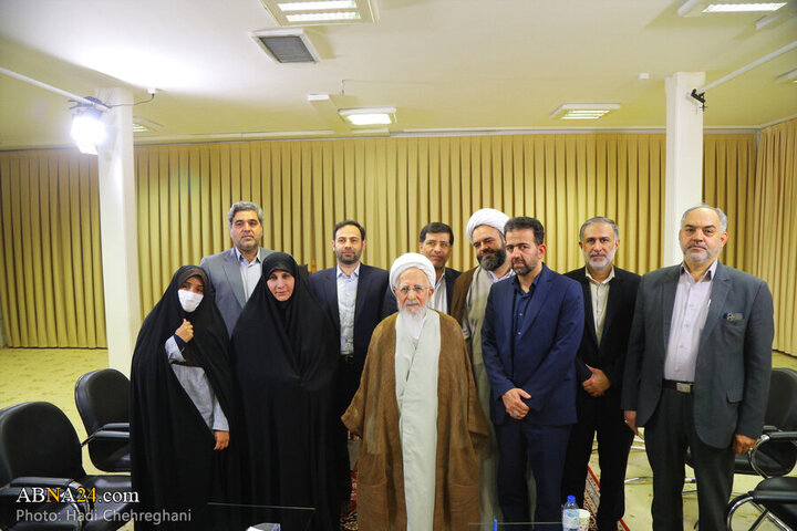 Photos: Members of Islamic Council of Qom meet with Ayatollah Javadi Amoli