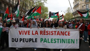 Gambar | Demonstrasi Di Paris Mengutuk Jenayah Rejim Zionis