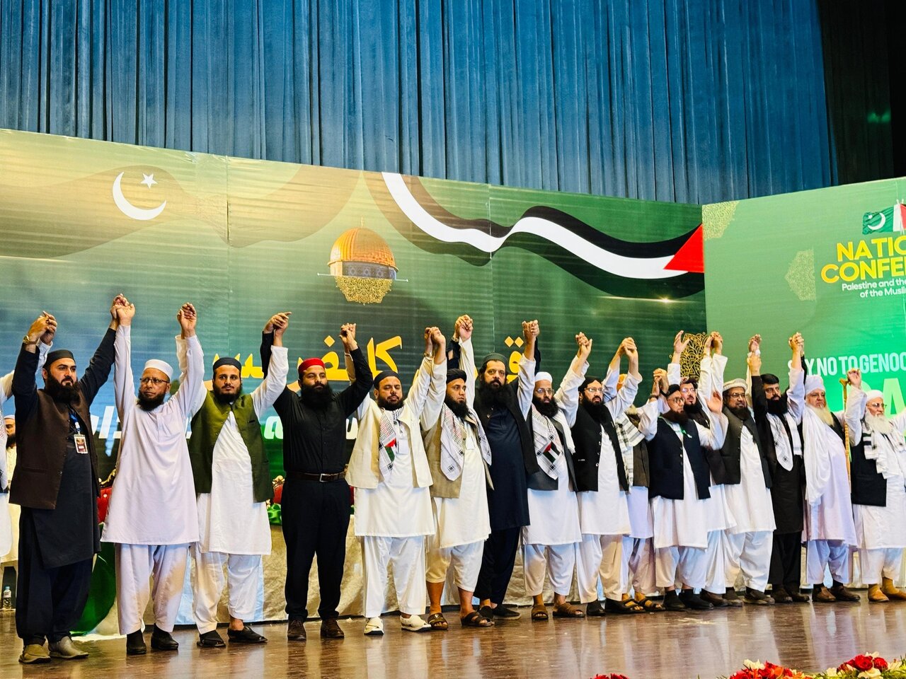 بدون شیعه، بدون مقاومت؛ همایش فلسطین یا شوی سیاسی؟ + عکس