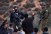 “Os animais têm mais direitos que nós”: como as casas de palestinos são roubadas pelos “colonos”