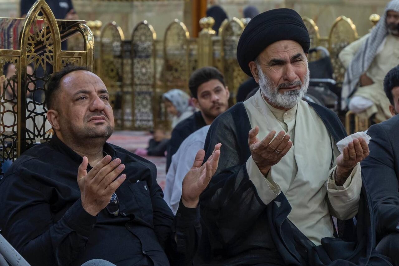 العتبة العباسية المقدسة تُحيي ذكرى شهادة الحمزة بن عبد المطلب (رضوان الله عليه) العتبة العباسية المقدسة تُحيي ذكرى شهادة الحمزة بن عبد المطلب (رضوان الله عليه)