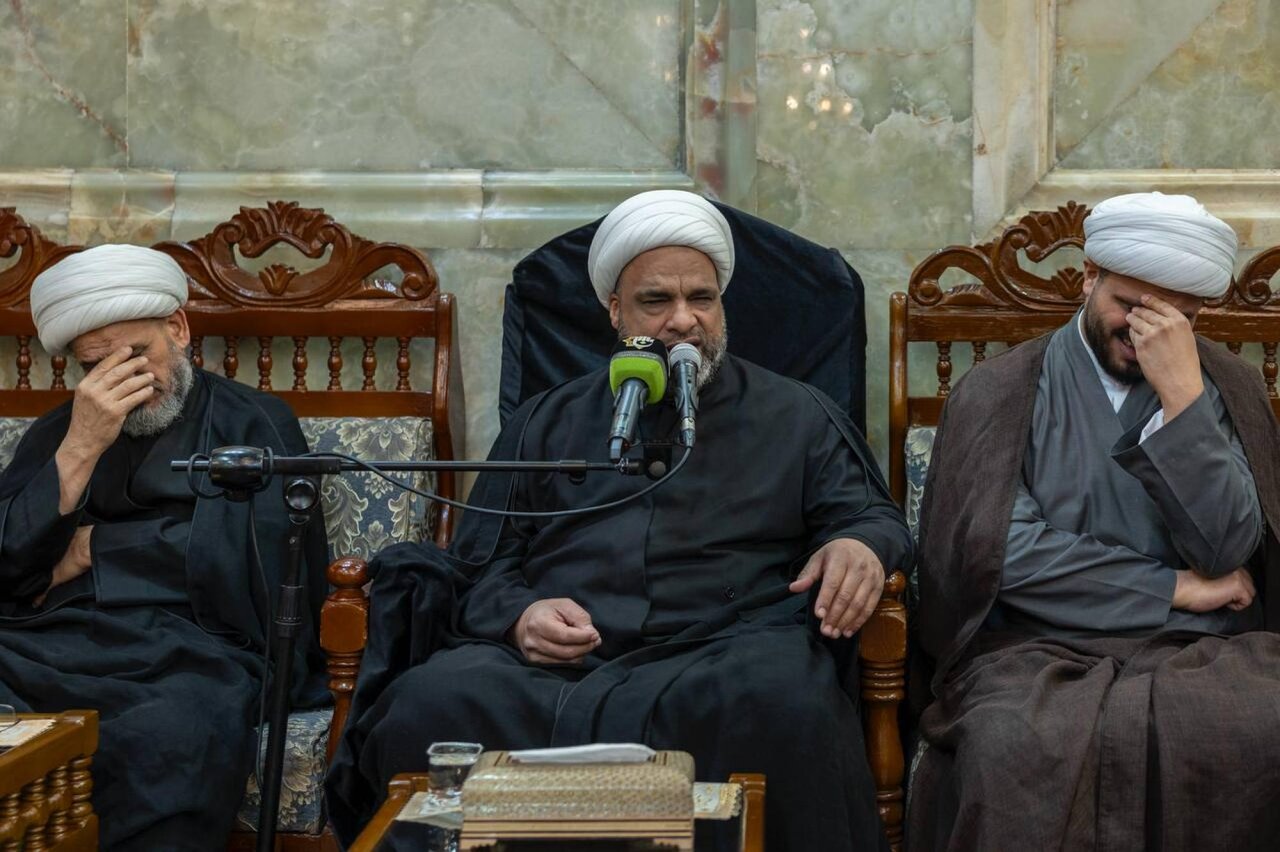 العتبة العباسية المقدسة تقيم مجلس عزاءٍ بذكرى شهادة الحمزة (رضوان الله عليه) العتبة العباسية المقدسة تقيم مجلس عزاءٍ بذكرى شهادة الحمزة (رضوان الله عليه)