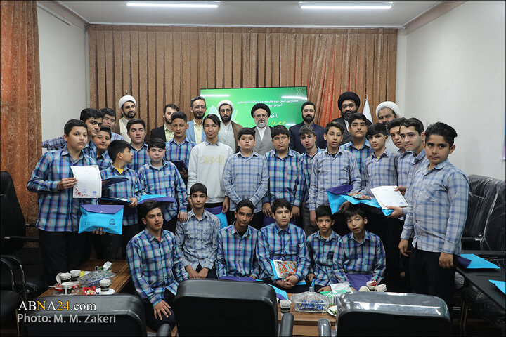 Photos: Appreciation ceremony of participants in "Life with Verses" project titled "Hello Quran" in Qom