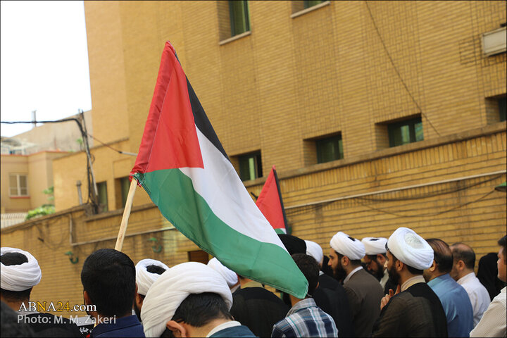 Photos: Professors, students of Islamic Education University gather in support of Palestine