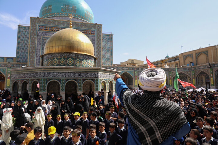 اجتماع دانش آموزان مشهدی در حمایت از کودکان غزه