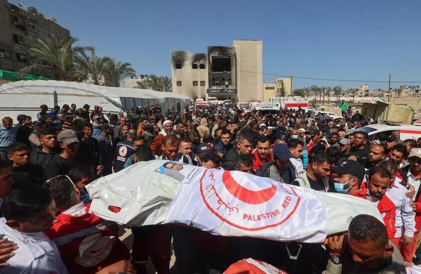 صحة غزة: الجيش الإسرائيلي تعمد قتل المسعفين في القطاع ودفنهم جماعيا