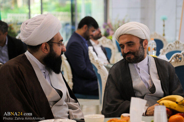 تقرير مصور/ آية الله "رمضاني" يحضر في حفل تكريم لكوادر قناة الثقلين بهيئة الإذاعة الإيرانية