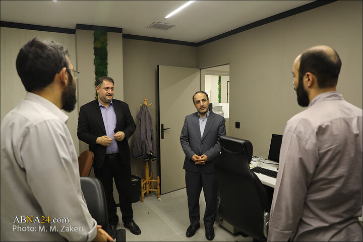 Photos: Former Deputy of Ministry of Science visits ABNA News Agency