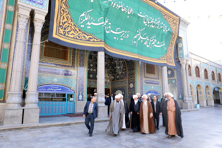 حضور آیت‌الله اعرافی در حرم حضرت عبدالعظیم